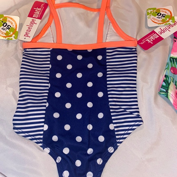 24m bathing suit lot,2 pieces,NWT,2 different designs,size 24 months - Picture 3 of 10